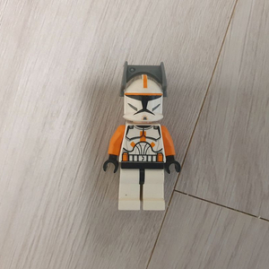 레고 스타워즈 커맨더 코디 페이즈1 피규어 팝니다