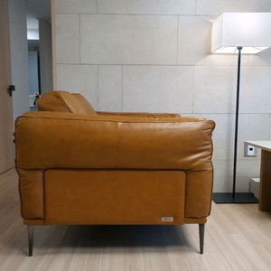 [새제품급]독일 힐커 1888 풀에닐린 1인용 소파 <아델>