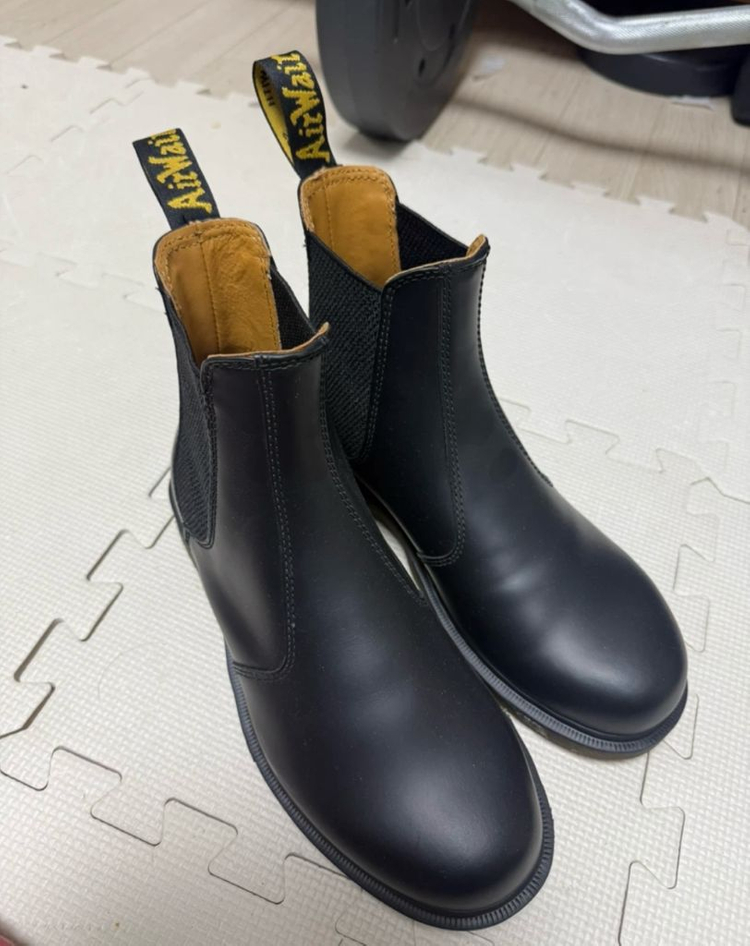 닥터마틴 블랙첼시 부츠 uk6--4