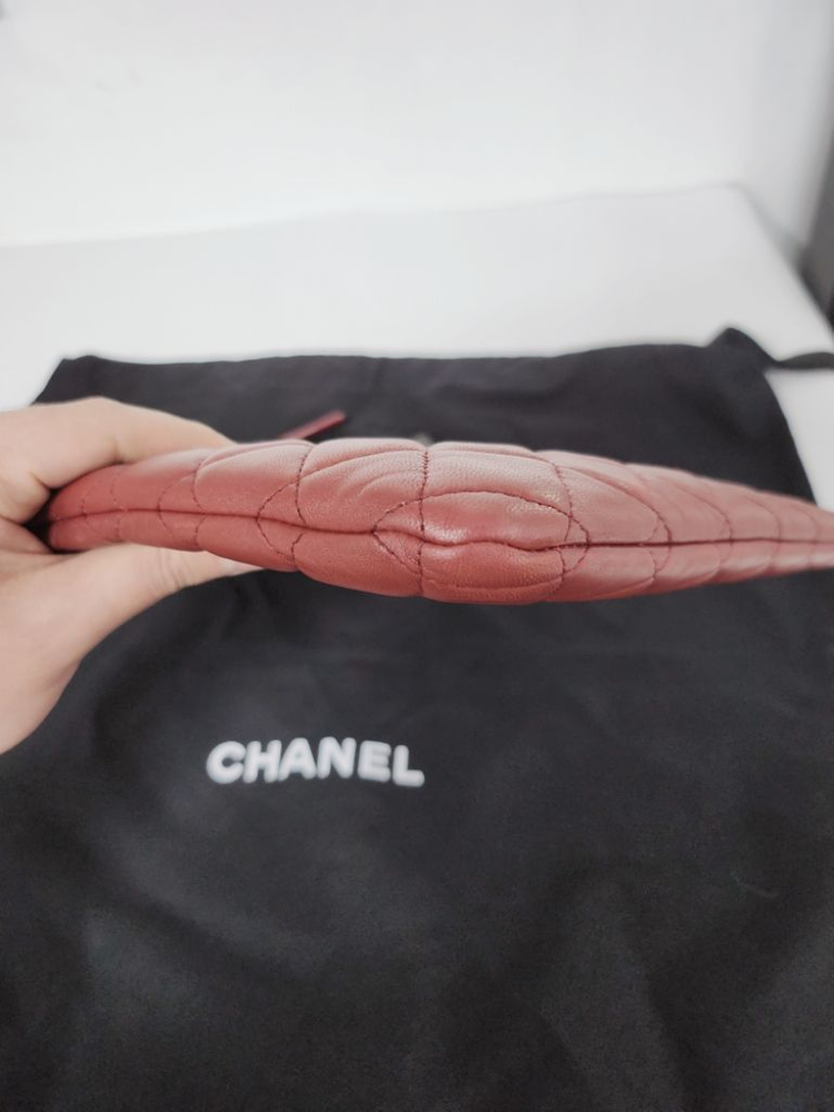 샤넬 버건디 램스킨 보이 금장 클러치백 라지 이미지