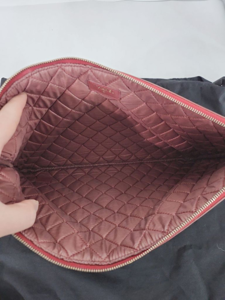 샤넬 버건디 램스킨 보이 금장 클러치백 라지 이미지