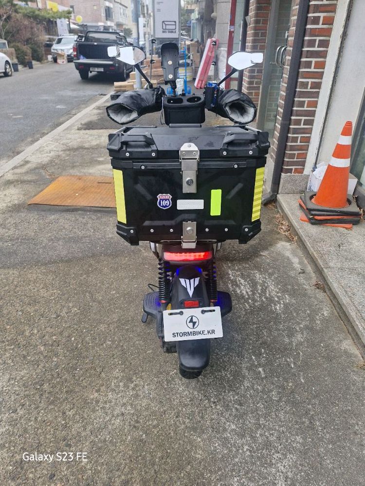 스톰LT2 전기 바이크--2