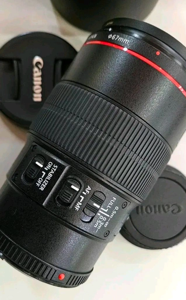 A급>캐논 EF 100mm F2.8L MACRO IS USM 백마엘 백마크로 이미지