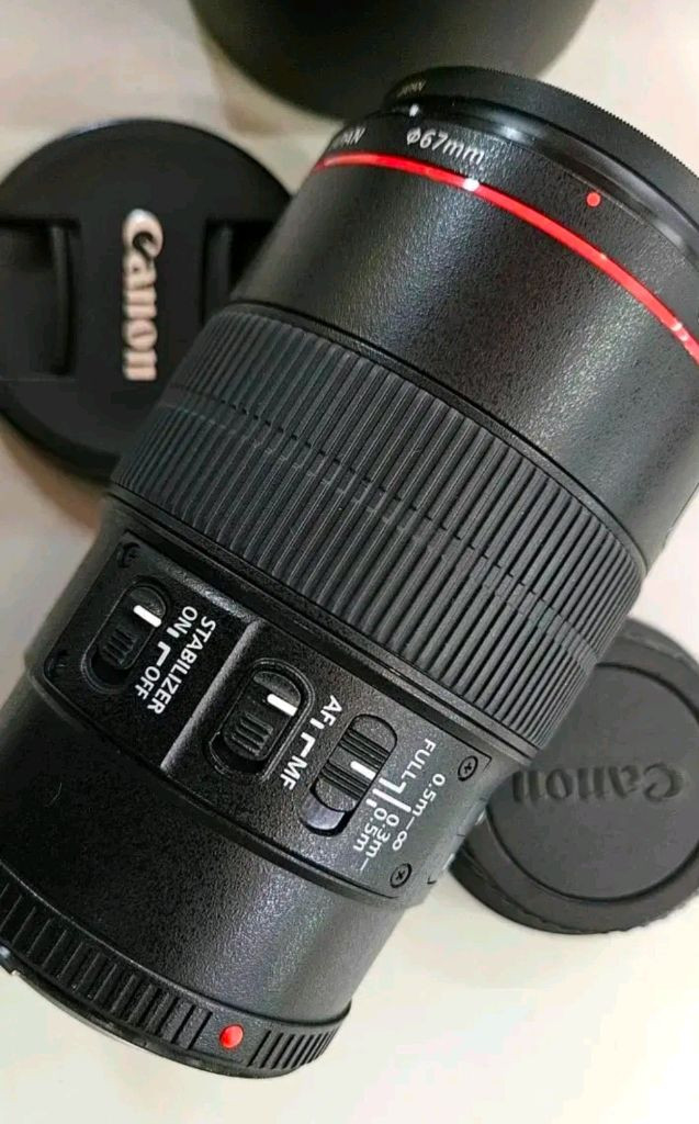 신품급> 캐논 EF 100mm F2.8L MACRO IS USM 백마엘 백마크로 이미지