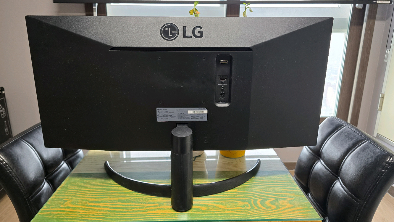 29wq500 29인치 21:9와이드 lg모니터 팝니다.--2