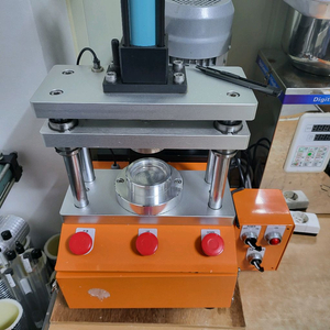 비누 생산 기계 판매합니다.