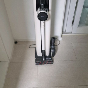 LG오브제 무선청소기 풀세트 판매합니다