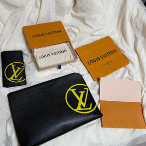 루이비통 포쉐트 주르 에삐 클러치+장지갑