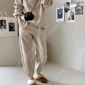 데일리룩 에센셜맨투맨세트 베이지 S 초급처!