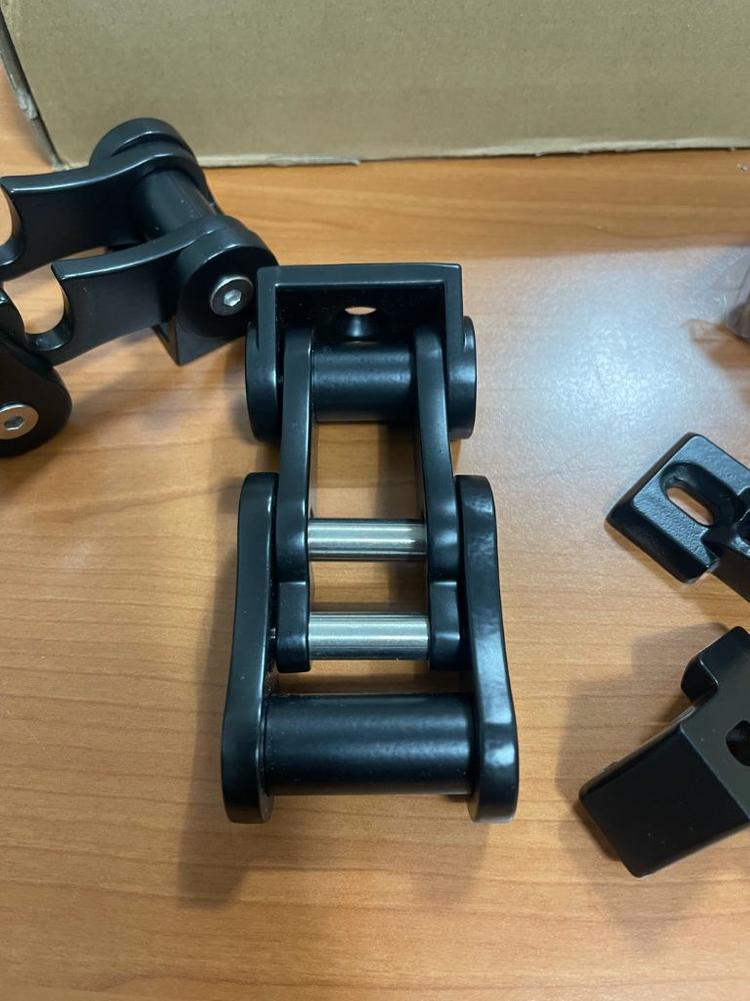 지프랭글러 JL JK JT 2017-8 글래디에이터 후드교체--2