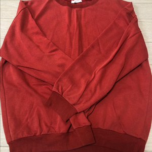 메이드인코리아 퀸스메이드 빨간맨투맨