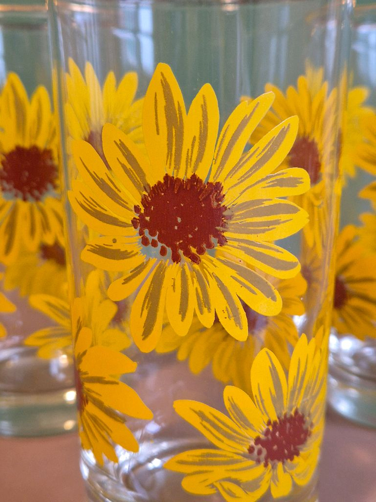 U.S.A 빈티지 리비사의 썬플라워 글라스.개당가--2