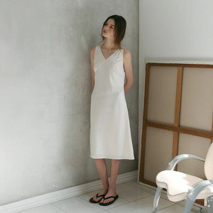 아르토 Jane Satin Long Dress