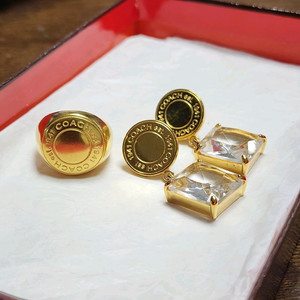 정품 코치 시그니처 로고 귀걸이+반지 세트 이미지