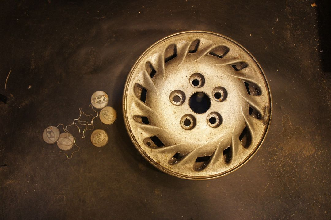 UUU총5개휠 구형 14인치 5홀 올드카96년식 뉴그랜져알루미늄휠 뉴그랜저 알류미늄휠 뉴그렌져 뉴그렌저휠판매! 이미지