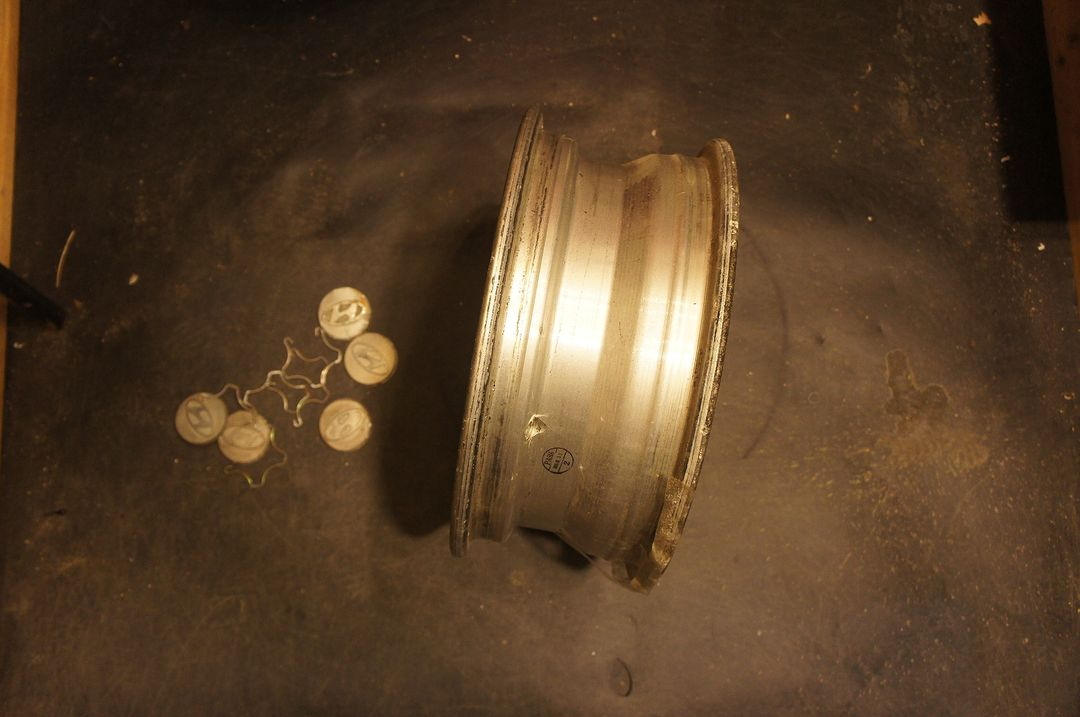 UUU총5개휠 구형 14인치 5홀 올드카96년식 뉴그랜져알루미늄휠 뉴그랜저 알류미늄휠 뉴그렌져 뉴그렌저휠판매! 이미지