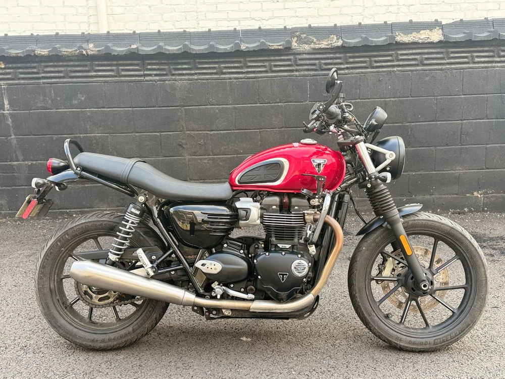 트라이엄프 스피드트윈900 23년식 준신차급 이미지