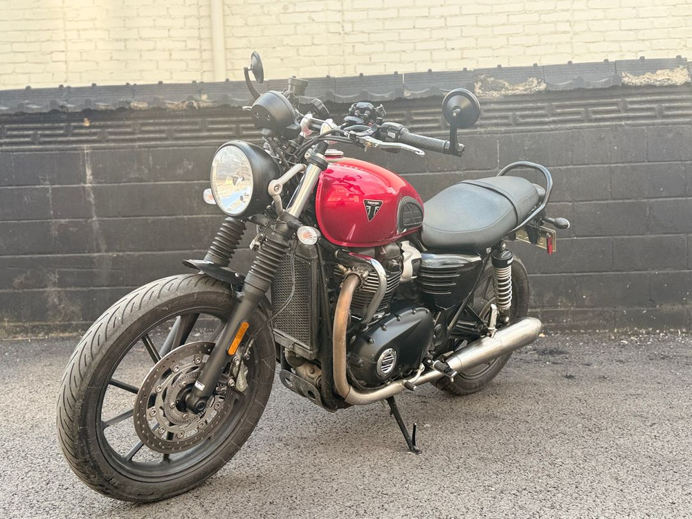 트라이엄프 스피드트윈900 23년식 준신차급 이미지