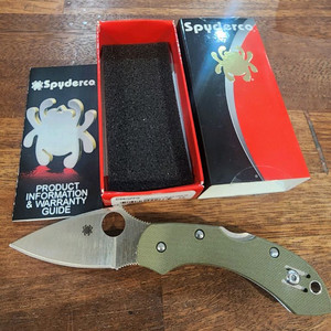 스파이더코 드래곤플라이2 g10 나이프판매 합니다