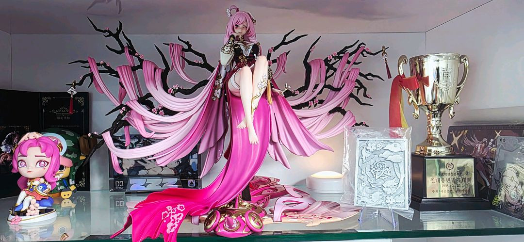 붕괴3rd 엘리시아 한정판 피규어 1/6--2