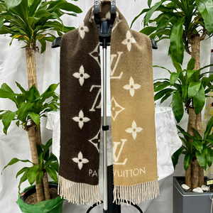 [정품] 루이비통 레이캬비크 그라디언트 머플러