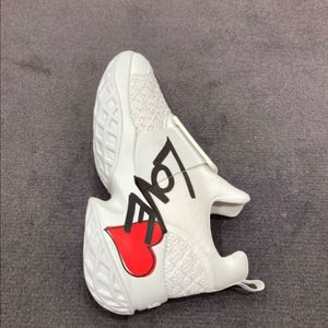 로저비비에 러브로고 스니커즈37