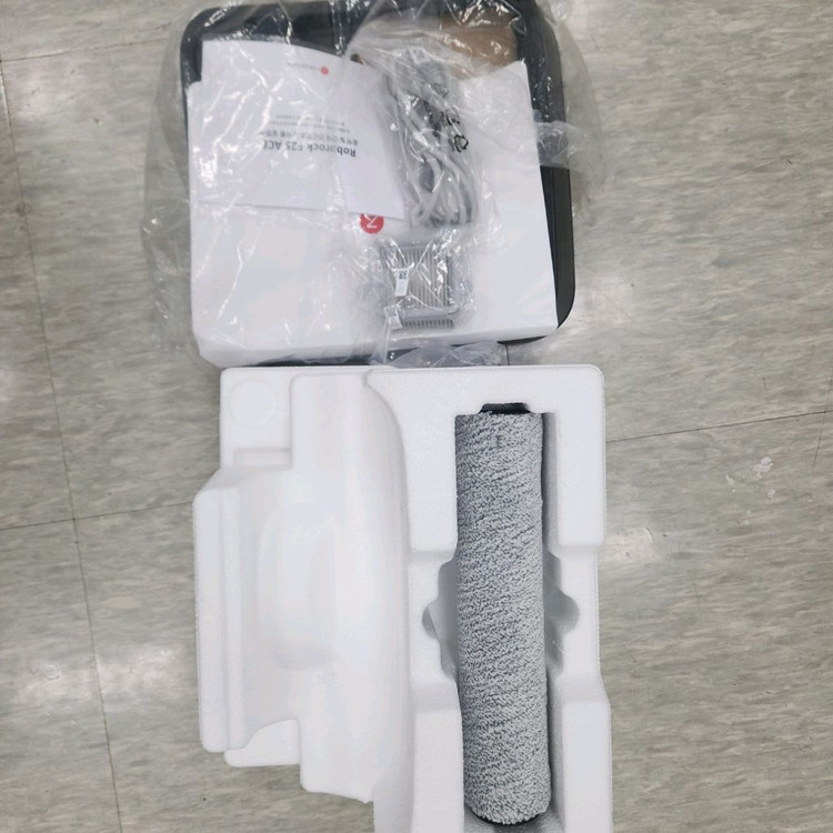 로보락 f25 ace 화이트, 블랙 이미지