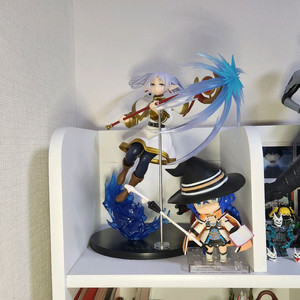 프리렌 피규어 팔아요(교환가능)