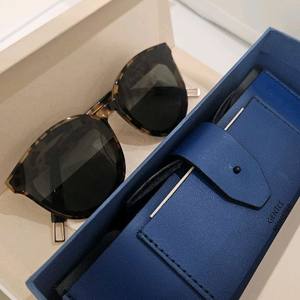 젠틀몬스터 호피 선글라스