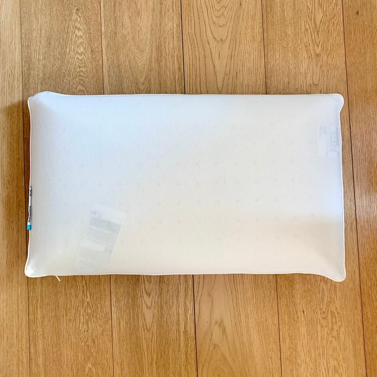이케아 크바르벤 인체공학 베개 (39x69 cm)--6