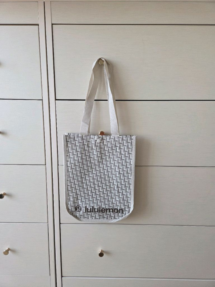 룰루레몬 눌루 탱크 6사이즈--5