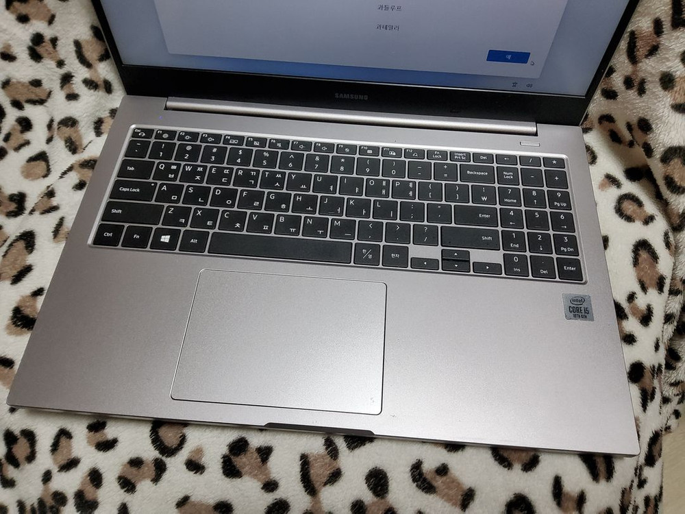 삼성 NT551XCJ i5 10세대 노트북 판매--1