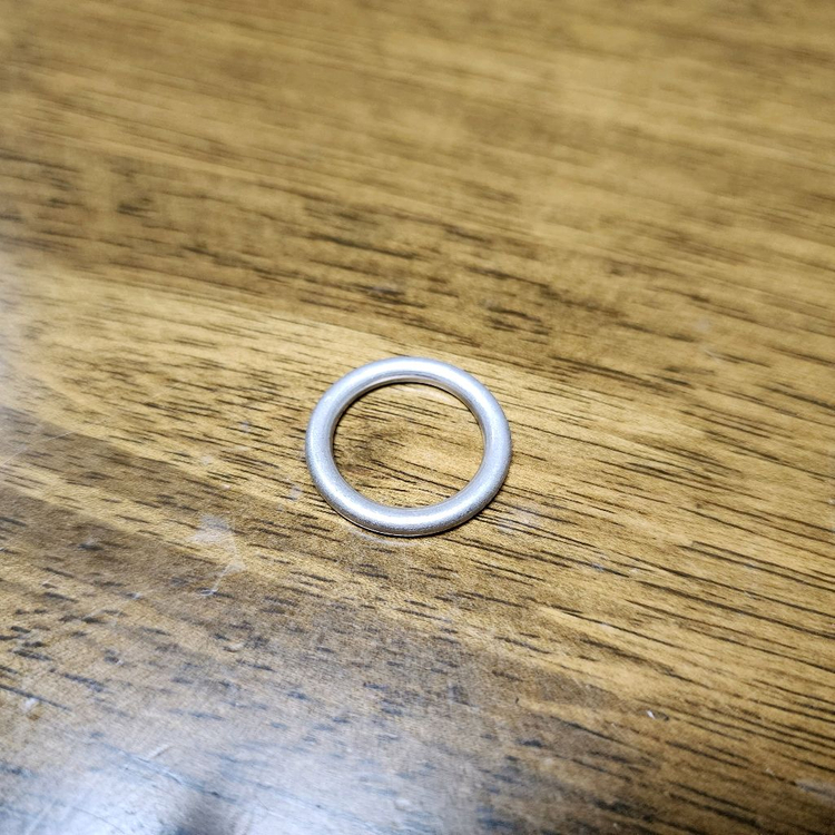 말레 아우디 A4, A5, A6, A8, Q7 R8 4.2 엔진오일 필터 (OX350/4D) - HU7005x 이미지