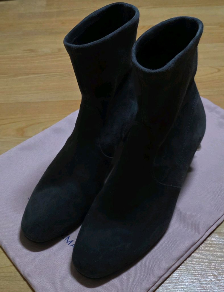 스튜어트 와이츠먼 앵클부츠--1