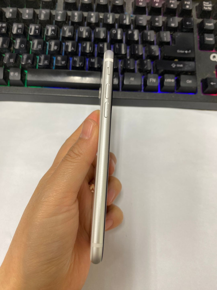 아이폰SE2 화이트 AA급 64GB 무잔상 배터리100% 서브폰 업무폰 회사폰 추천 049689--4