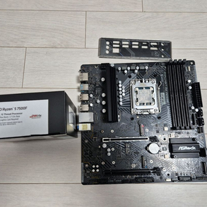 라이젠7500F , B650M 보드 팝니다