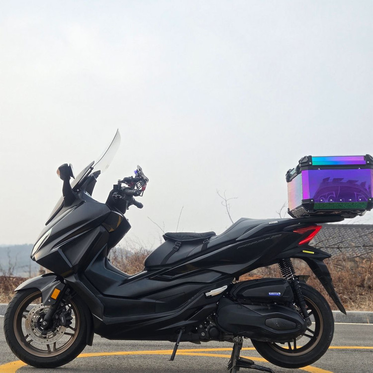 혼다 포르자350 25년식 1만7천km 배달셋팅 성능좋은 차량 판매합니다--5