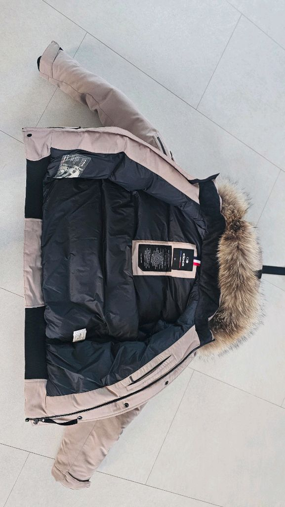 아이더 스투키 패딩 점퍼 xs 베이지 85사이즈--3