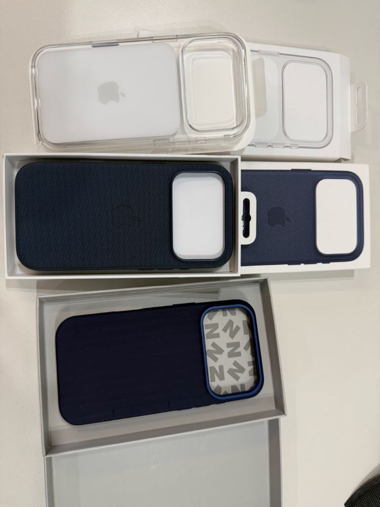 아이폰17 프로 케이스 팝니다--1