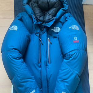 노스페이스패딩 히말라야1 더스크블랙 목택MM 105사이즈 판매합니다.