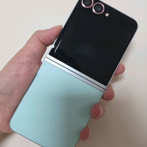 갤럭시 Z플립6 새액정 특특새폰급 서울z플립6 부산z플립6 강원z플립6 대전z플립6 대구z플립6 파주z플립6 중고폰