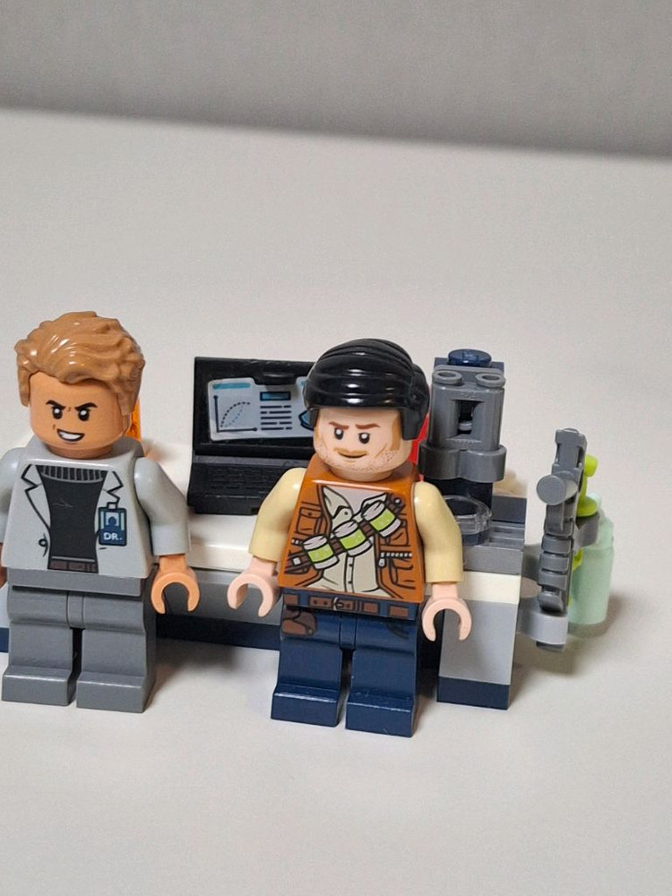 레고 쥬라기 월드 미니피규어 공룡포함--2