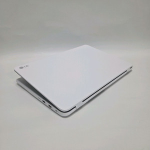 엘지 중고 노트북 i5 울트라/화이트/896G/윈11/FHD