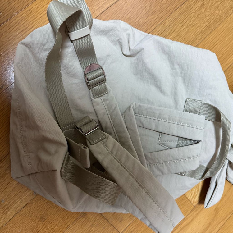 오즈세컨 백팩 (베이지)--7