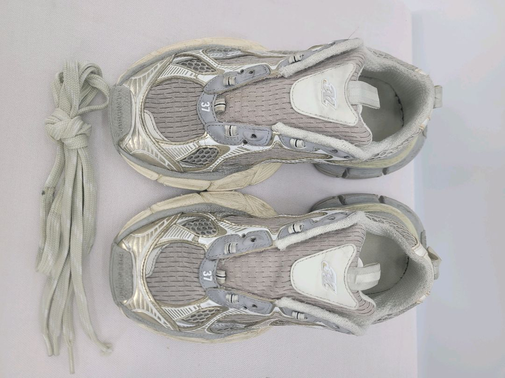 발렌시아가 3xl 여성 734731 라이트베이지(에그쉘) 37사이즈 이미지