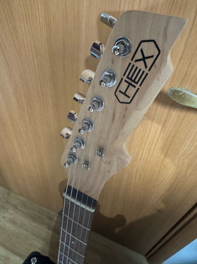 s급 헥스 e100 일렉기타 풀세트--3