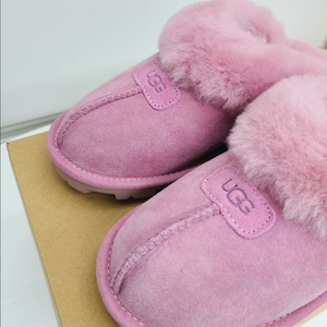 [연휴 할인 2/13~18] 어그 정품 코케트 핑크 라벤더 5125-DYR 털 슬리퍼 새상품 선물