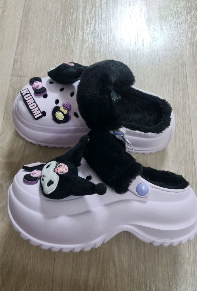 산리오 털 크록스 슬리퍼--1