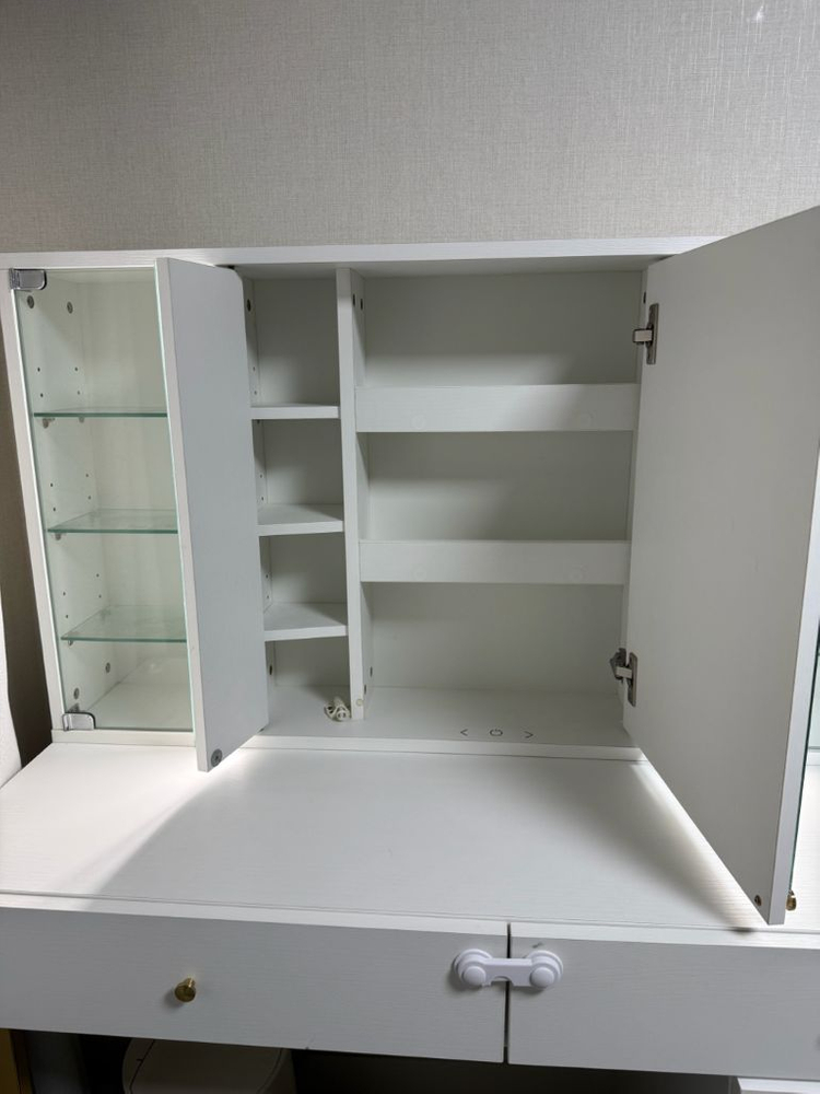 티엔느 디자인 샤르망 화장대 시즌 6--4