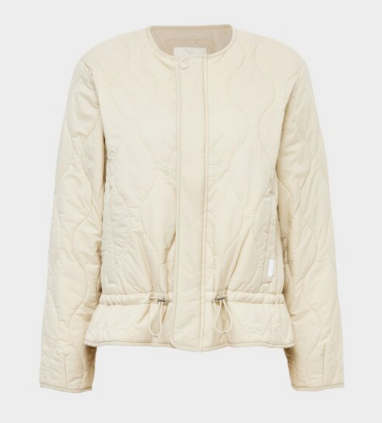 아이더 패딩 자켓 셔링 여성 퀼팅 M 12만원 팝니다 이미지